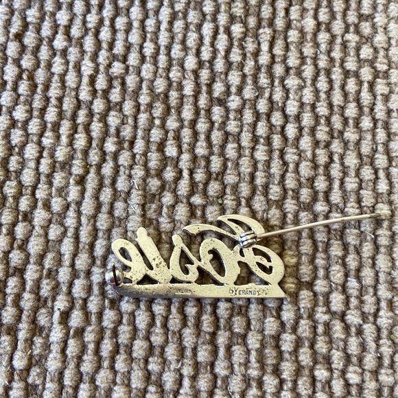 Vintage Josie Brooch - Picture 3 of 4